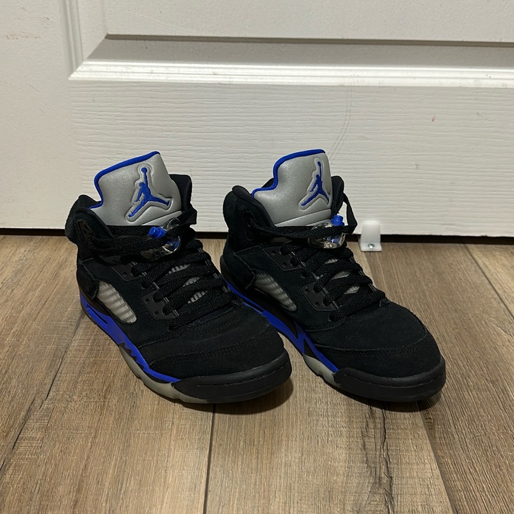 Youth Size 7 Air Jordan 5 Retro "Racer Blue". Lightly worn.